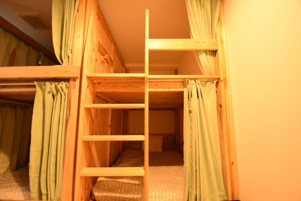 Hostel Teltel Bouzu Ōsaka Zimmer foto